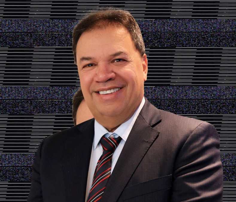 Parlamentar da Alepa anuncia pré-candidatura ao Senado Federal em evento com colegas de trabalho